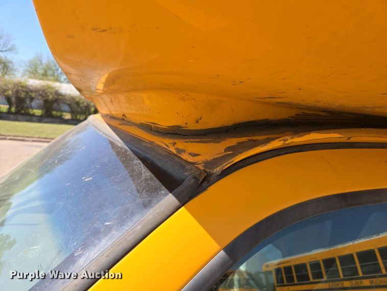 image for item EL2005 2009 Chevrolet 3500 school bus