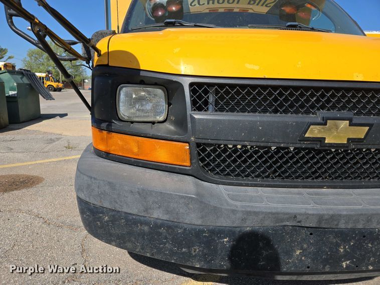 image for item EL2005 2009 Chevrolet 3500 school bus
