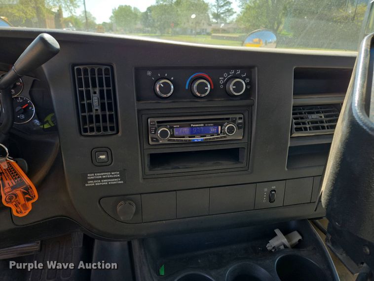 image for item EL2005 2009 Chevrolet 3500 school bus