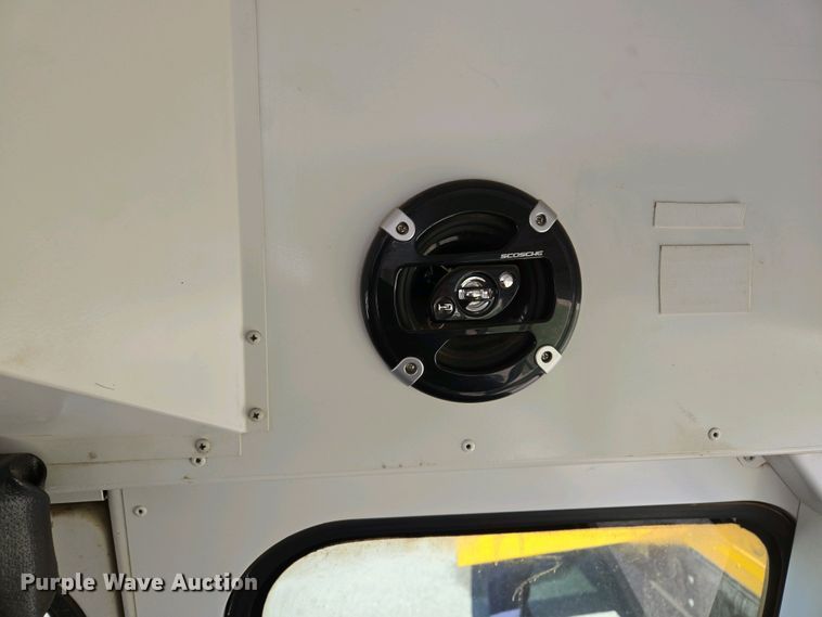 image for item EL2005 2009 Chevrolet 3500 school bus