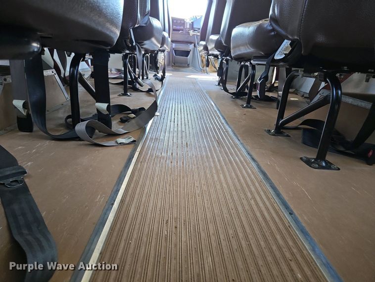 image for item EL2005 2009 Chevrolet 3500 school bus