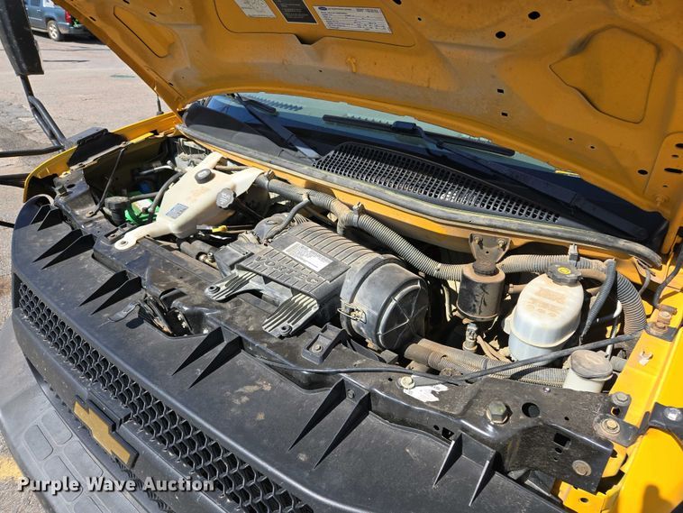 image for item EL2005 2009 Chevrolet 3500 school bus