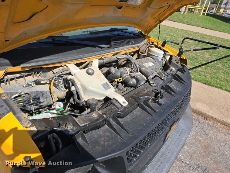 image for item EL2005 2009 Chevrolet 3500 school bus