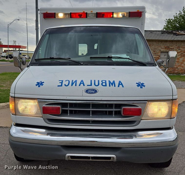 image for item EL2058 1997 Ford E350 ambulance