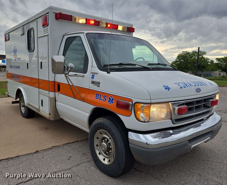 image for item EL2058 1997 Ford E350 ambulance