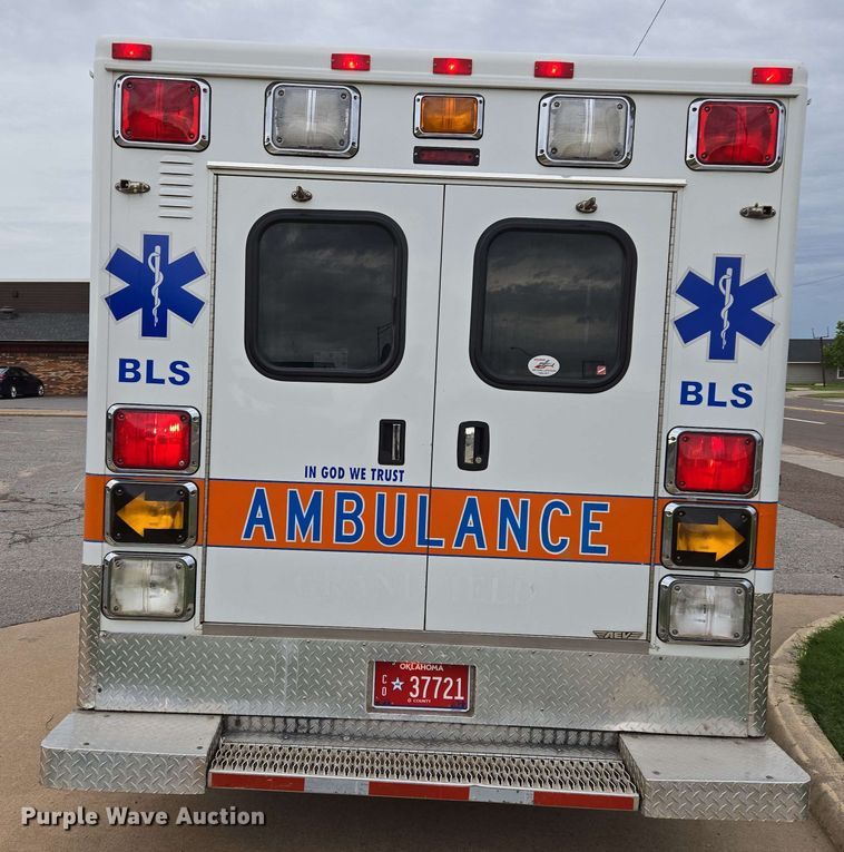 image for item EL2058 1997 Ford E350 ambulance