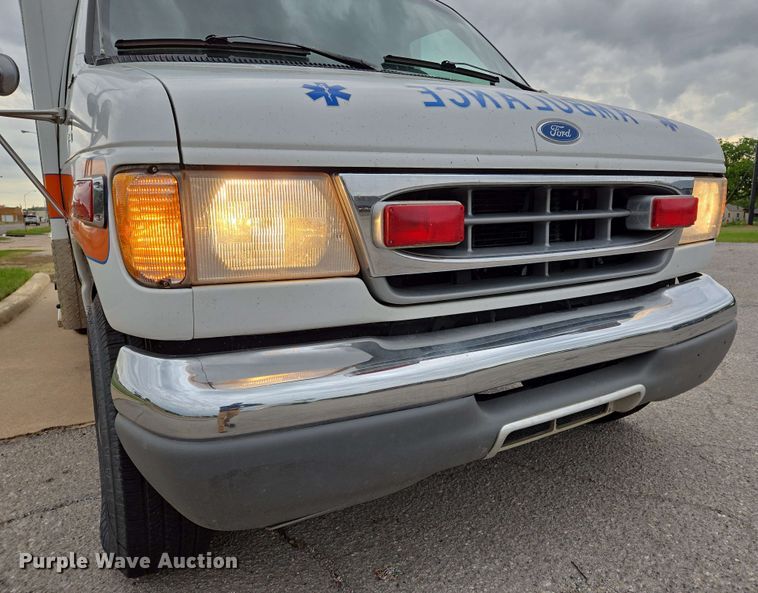 image for item EL2058 1997 Ford E350 ambulance