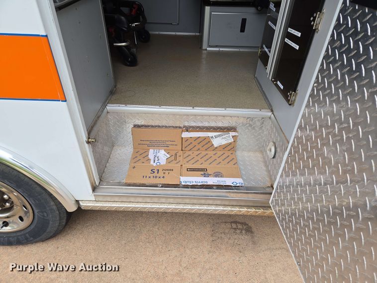 image for item EL2058 1997 Ford E350 ambulance