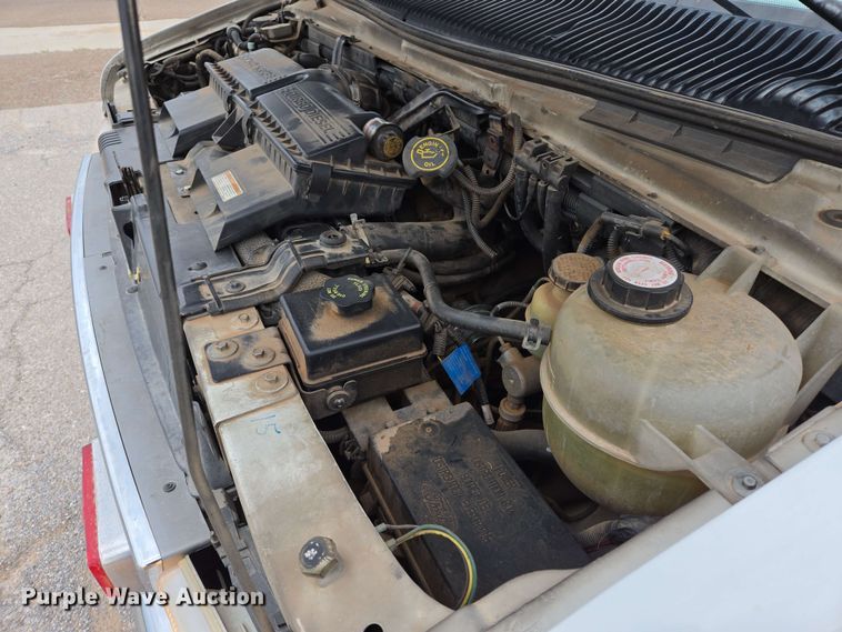 image for item EL2058 1997 Ford E350 ambulance