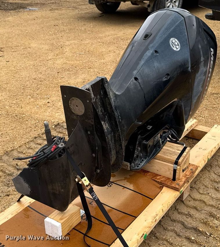 image for item EM3829 2021 Mercury 1115F632D engine