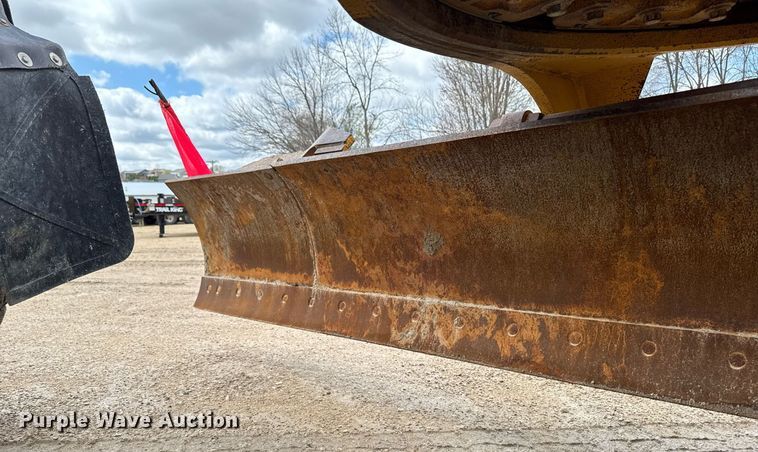 image for item EM3830 2002 Caterpillar 140H motor grader