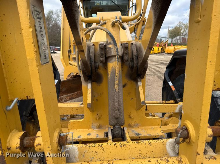 image for item EM3830 2002 Caterpillar 140H motor grader