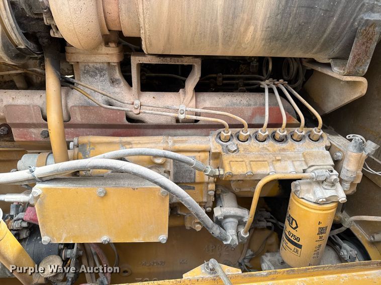 image for item EM3830 2002 Caterpillar 140H motor grader