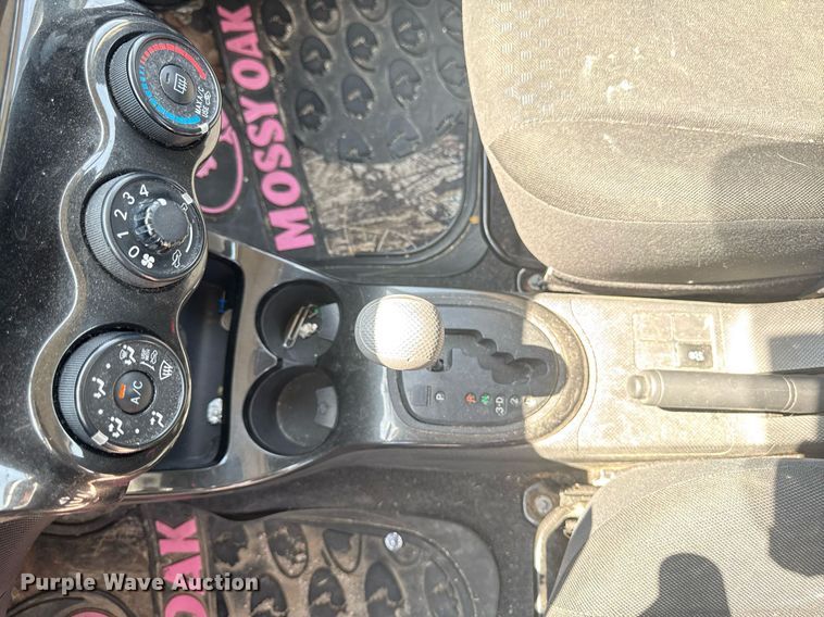 image for item EM3963 2010 Toyota Scion XD 