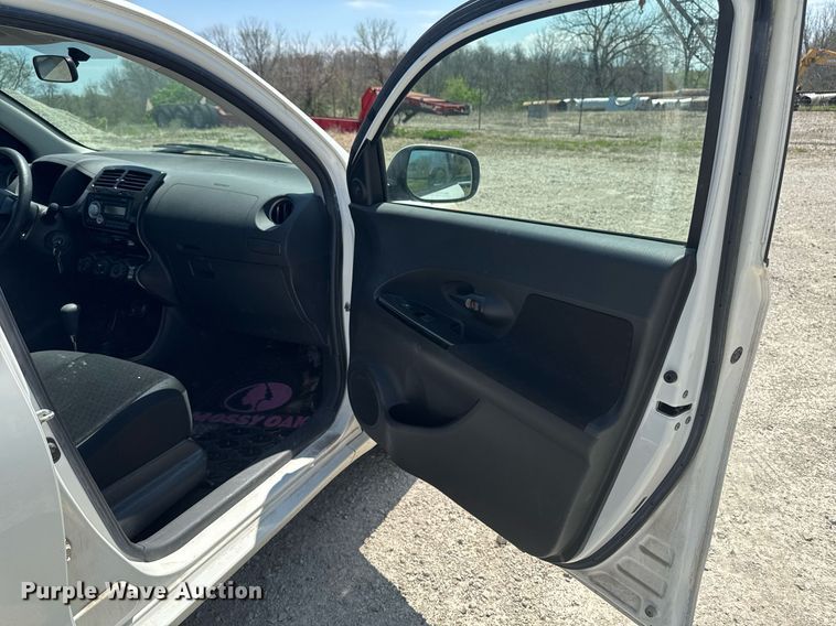 image for item EM3963 2010 Toyota Scion XD 