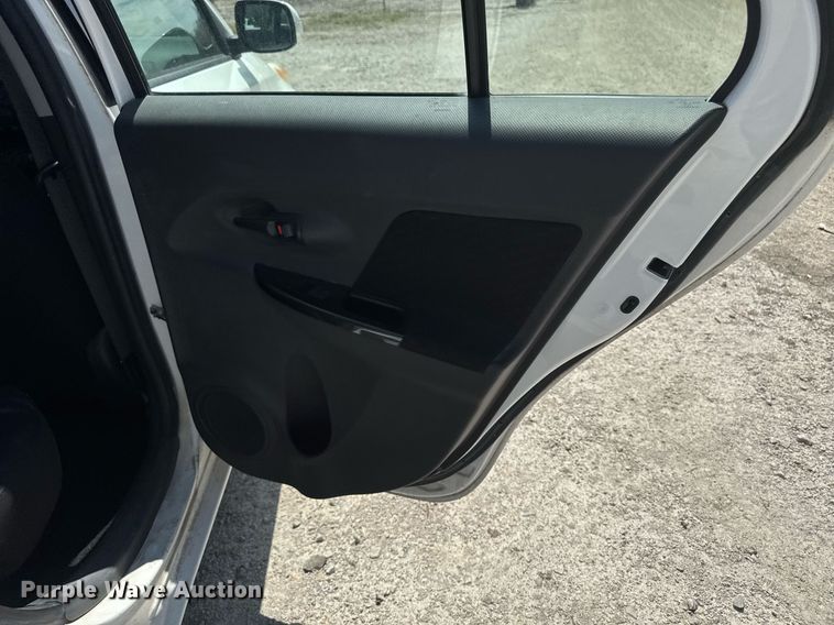 image for item EM3963 2010 Toyota Scion XD 