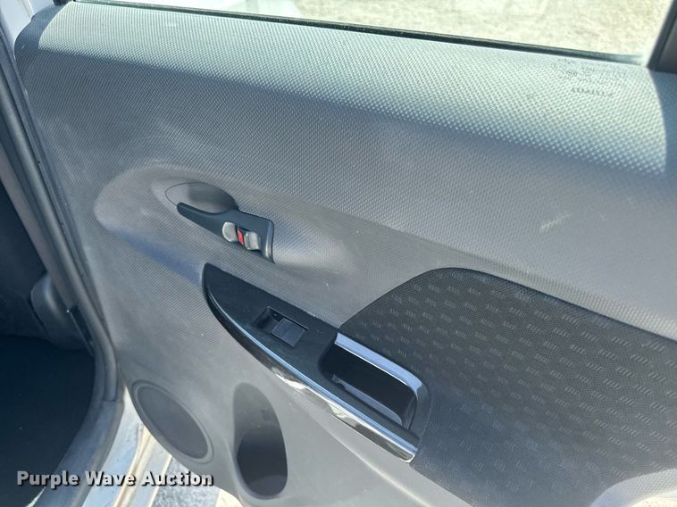 image for item EM3963 2010 Toyota Scion XD 