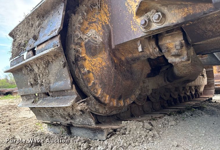 image for item EM3964 1985 Caterpillar D6D dozer