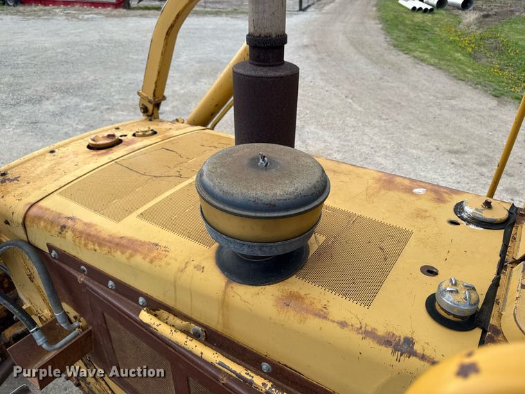 image for item EM3964 1985 Caterpillar D6D dozer