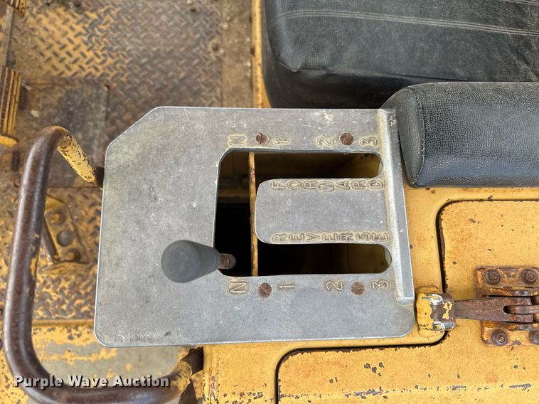 image for item EM3964 1985 Caterpillar D6D dozer