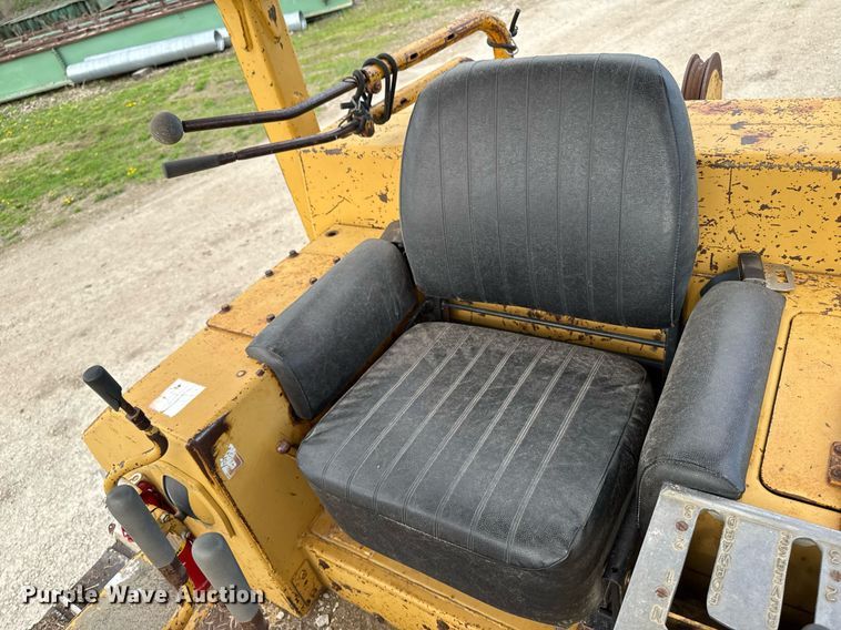 image for item EM3964 1985 Caterpillar D6D dozer