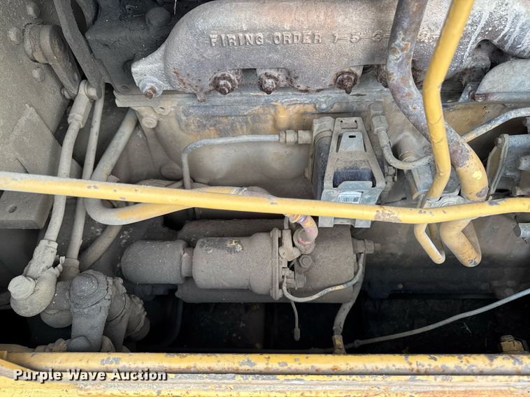 image for item EM3964 1985 Caterpillar D6D dozer