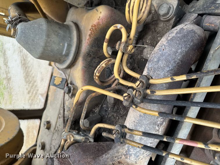 image for item EM3964 1985 Caterpillar D6D dozer