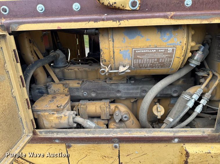 image for item EM3964 1985 Caterpillar D6D dozer
