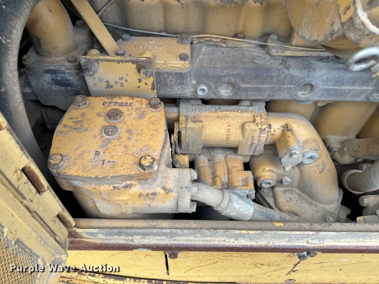 image for item EM3964 1985 Caterpillar D6D dozer