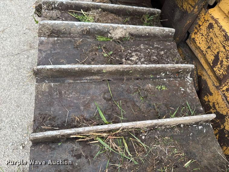 image for item EM3964 1985 Caterpillar D6D dozer