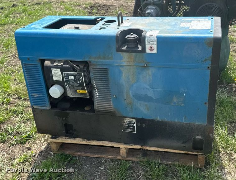 image for item EM3965 Miller Trailblazer 251 welder/generator