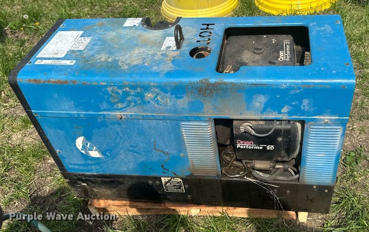 image for item EM3965 Miller Trailblazer 251 welder/generator