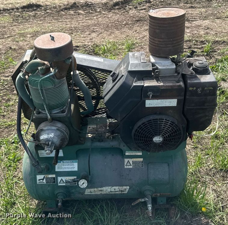 image for item EM3966 Champion HGR6-3K air compressor