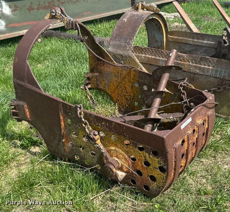 image for item EM3969 36