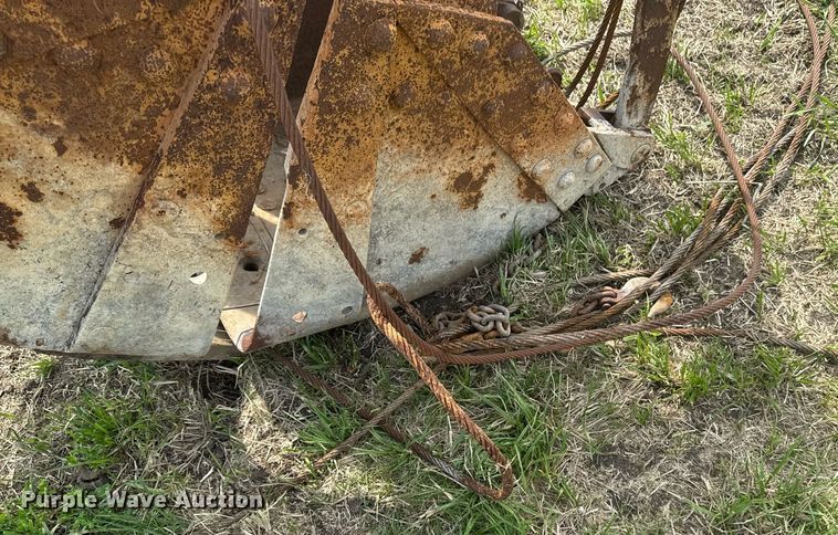 image for item EM3971 Owen 24