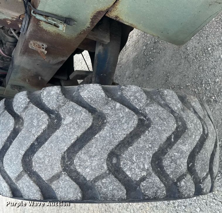 image for item EM3972 1980 Case MW24C wheel loader