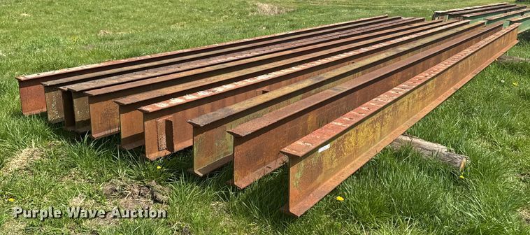 image for item EM3976 (10) I-beams