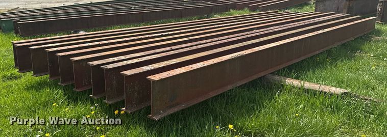 image for item EM3976 (10) I-beams