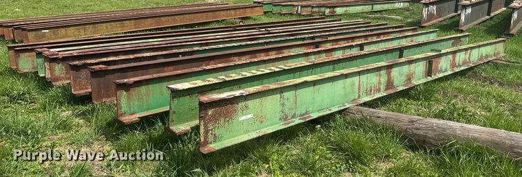 image for item EM3977 (10) I-beams