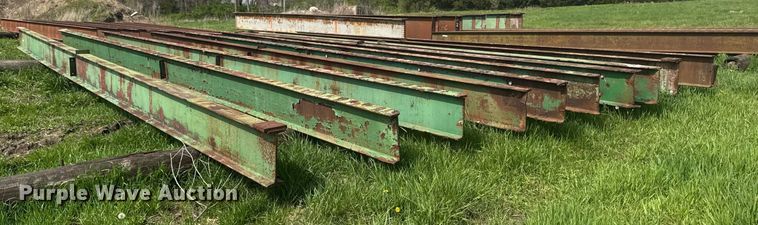 image for item EM3977 (10) I-beams