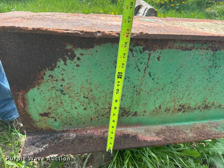 image for item EM3978 (9) I-beams