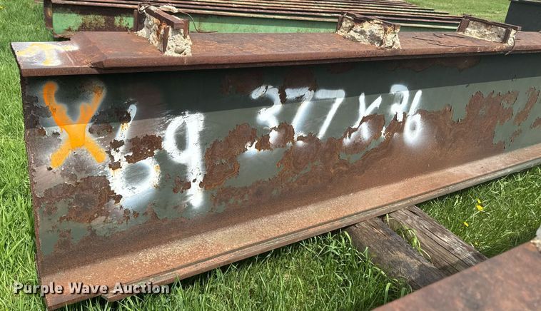 image for item EM3979 (4) I-beams