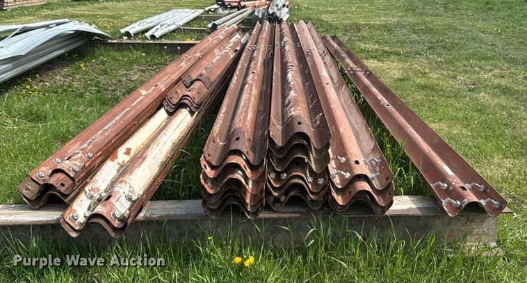 image for item EM3983 Approximately 33 guardrails