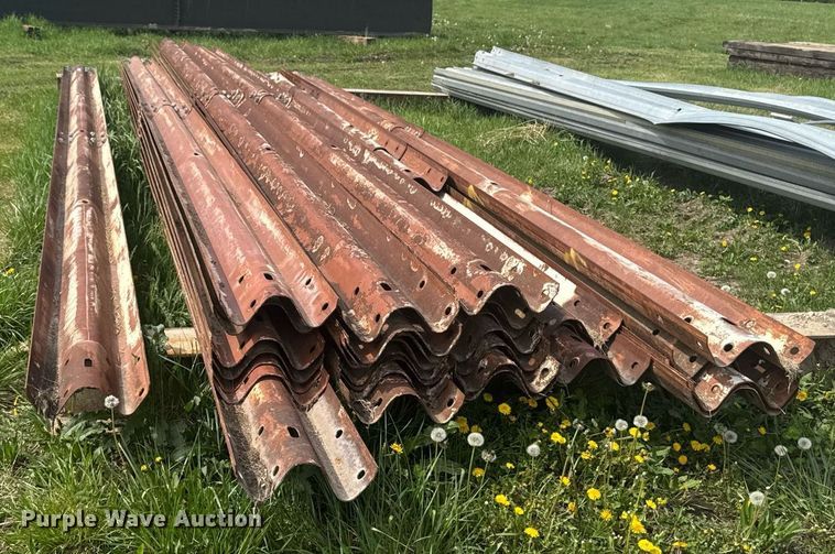 image for item EM3983 Approximately 33 guardrails