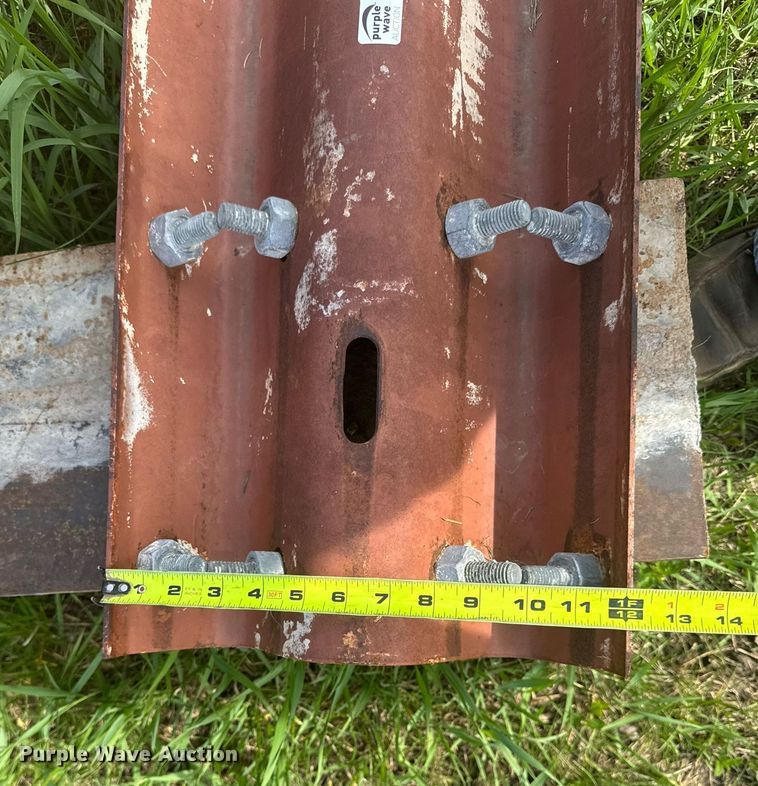 image for item EM3983 Approximately 33 guardrails