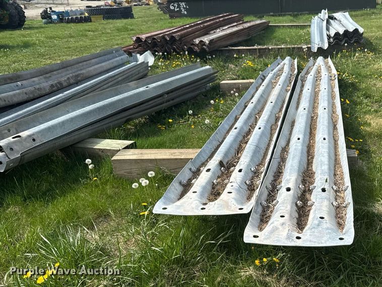 image for item EM3987 (2) guardrails