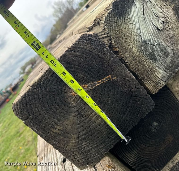 image for item EM3993 (15) wood beams