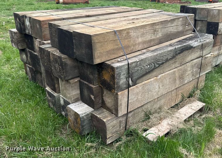 image for item EM3994 (15) wood beams