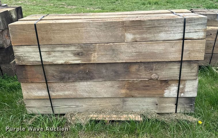 image for item EM3995 (15) wood beams