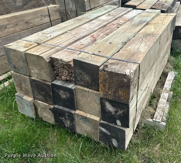 image for item EM3996 (15) wood beams